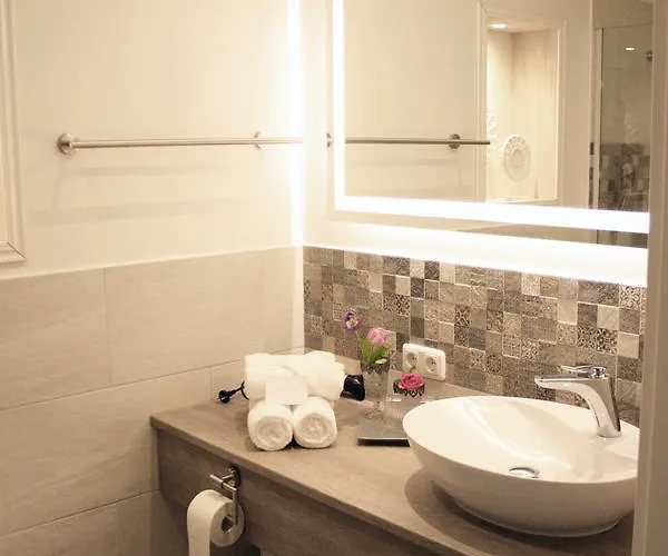 Estalagem Winzerhotel Trautwein 4*